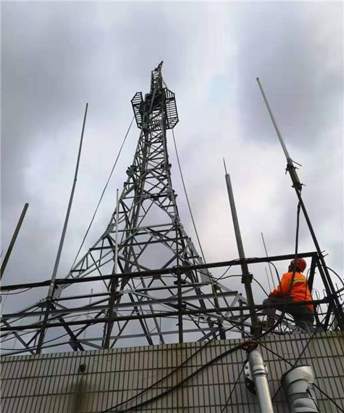 铁塔拆除时主框架部分拆除注意事项：