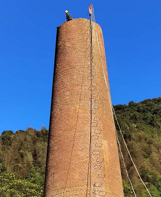 砖烟囱拆除-怎样安全拆除砖烟囱