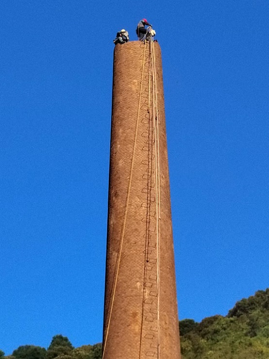 烟筒拆除公司专业安全/质优价廉