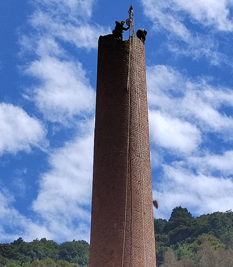 烟囱拆除公司方案更新 安全快捷