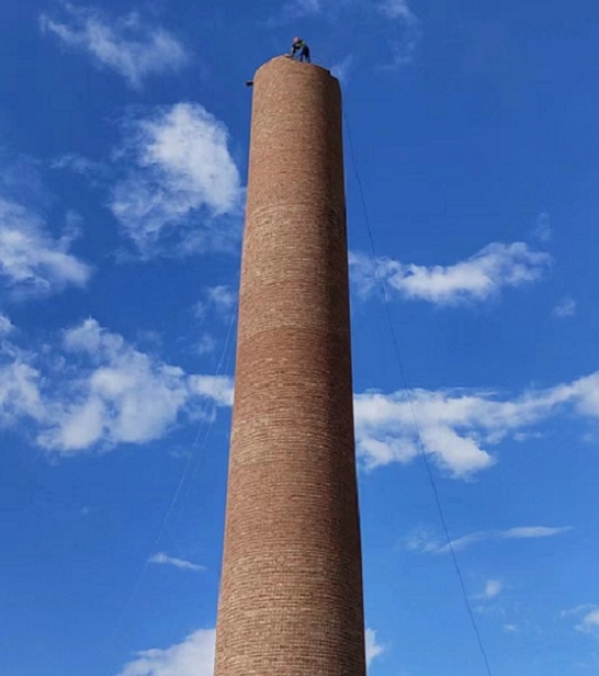 烟囱拆除（专业）公司安全环保，期待与您合作！