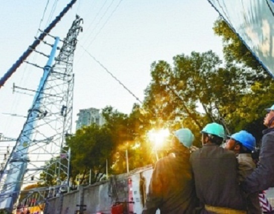 高空铁塔拆除：工程解决方案