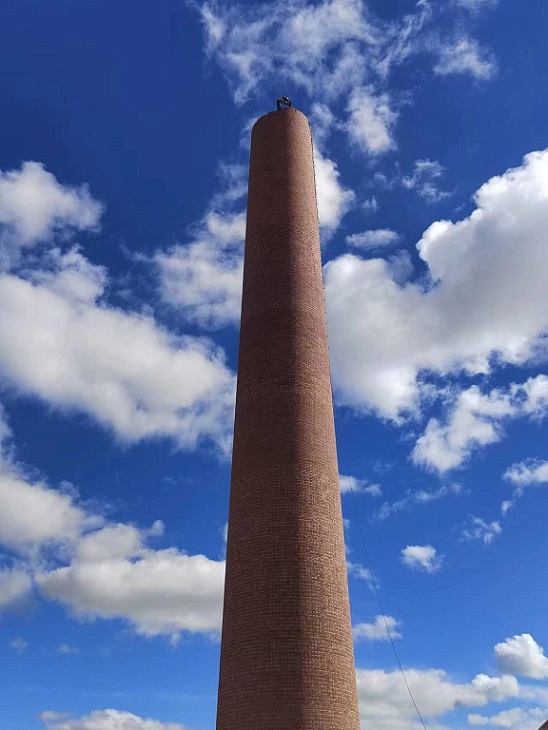 烟囱拆除公司:具备丰富的拆除经验和技能