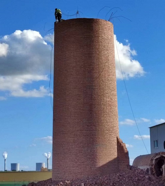 烟囱拆除公司:行业领先[价格优势]