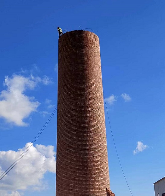 烟囱人工拆除——实力厂家