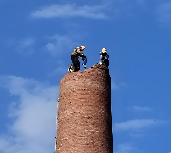 烟囱拆除难题咋破？专项方案给你专业答案！